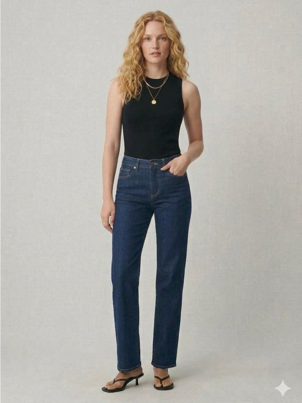 Aritzia Denim Forum Sharon Mid-Rise Straight Jeans 26 NWT